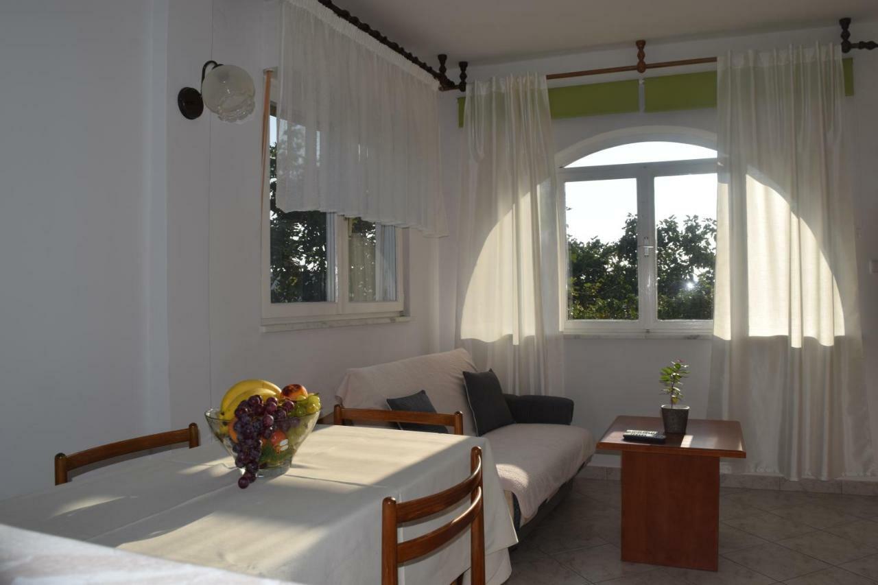 Apartmani Andela I Mladen Debelic Rab Town Extérieur photo